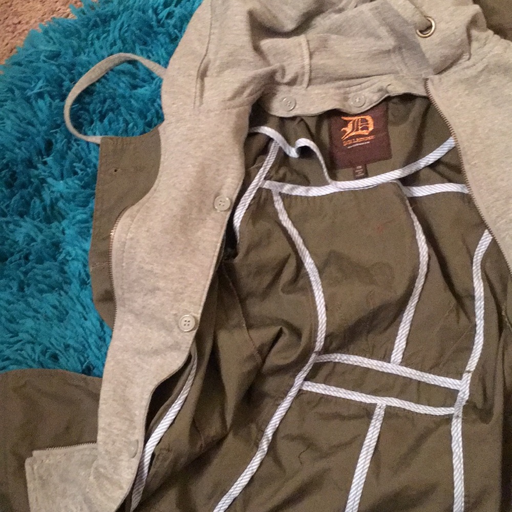 Utility Jacket - Picture 7 of 7